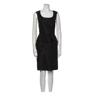 Oscar de la Renta Black Peplum Sleeveless Dress - size 6